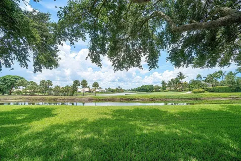 2898 SW 22nd Circle Delray Beach FL 33445