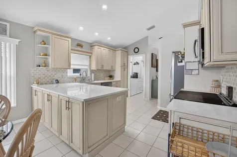6101 Hook Lane Boynton Beach FL 33437