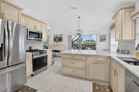 6101 Hook Lane Boynton Beach FL 33437