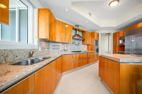 16051 Collins Avenue Sunny Isles Beach FL 33160