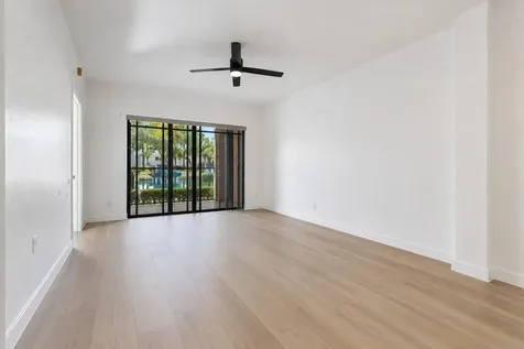 2807 Veronia Drive Palm Beach Gardens FL 33410