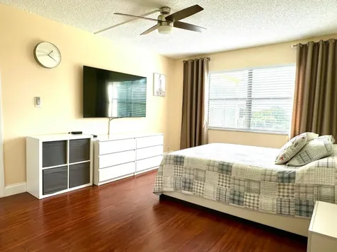 9355 SW 8th Street Boca Raton FL 33428