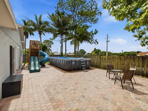 5396 Benjamin Avenue Boynton Beach FL 33472