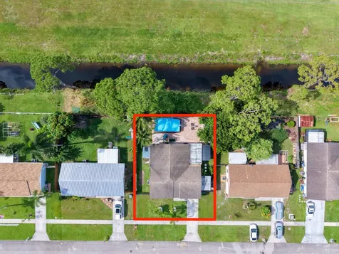5396 Benjamin Avenue Boynton Beach FL 33472