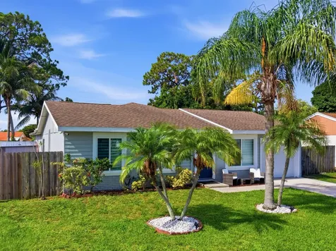 5396 Benjamin Avenue Boynton Beach FL 33472