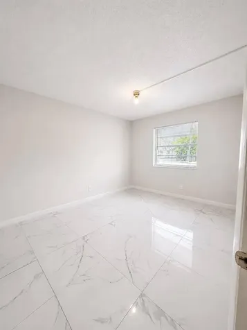 650 SW 15th Avenue Fort Lauderdale FL 33312