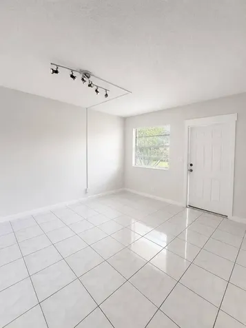650 SW 15th Avenue Fort Lauderdale FL 33312