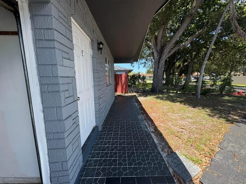 6111 SW 31st Street Miramar FL 33023