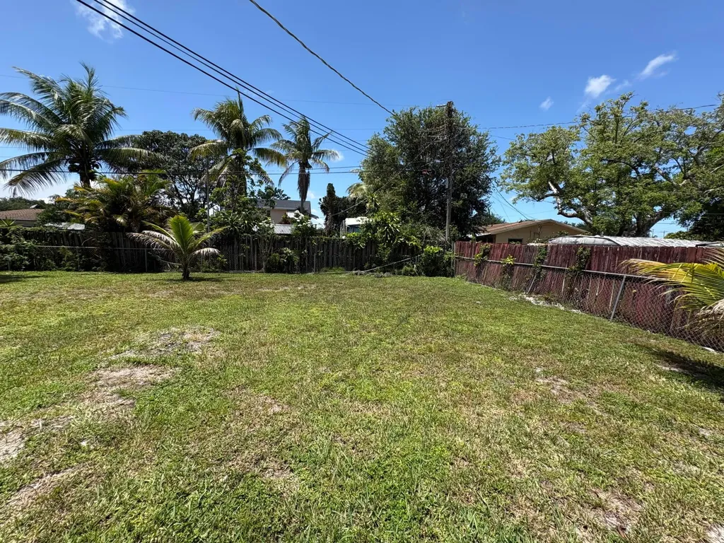 6111 SW 31st Street Miramar FL 33023