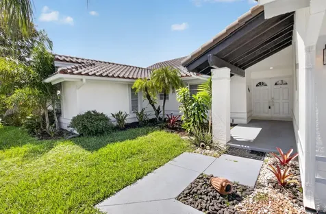 11845 Island Lakes Lane Boca Raton FL 33498