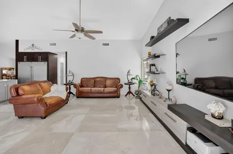 11845 Island Lakes Lane Boca Raton FL 33498