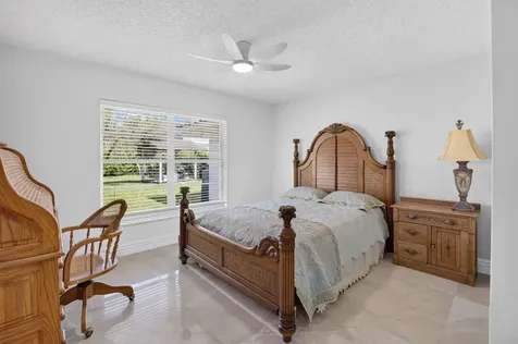 11845 Island Lakes Lane Boca Raton FL 33498