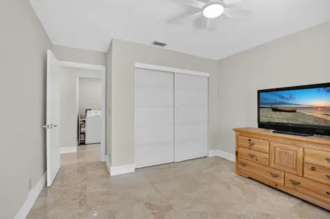 11845 Island Lakes Lane Boca Raton FL 33498