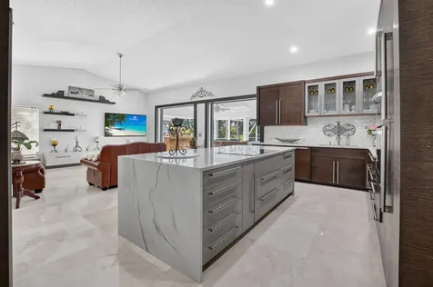11845 Island Lakes Lane Boca Raton FL 33498