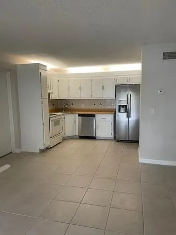 204 Foxtail Drive Greenacres FL 33415