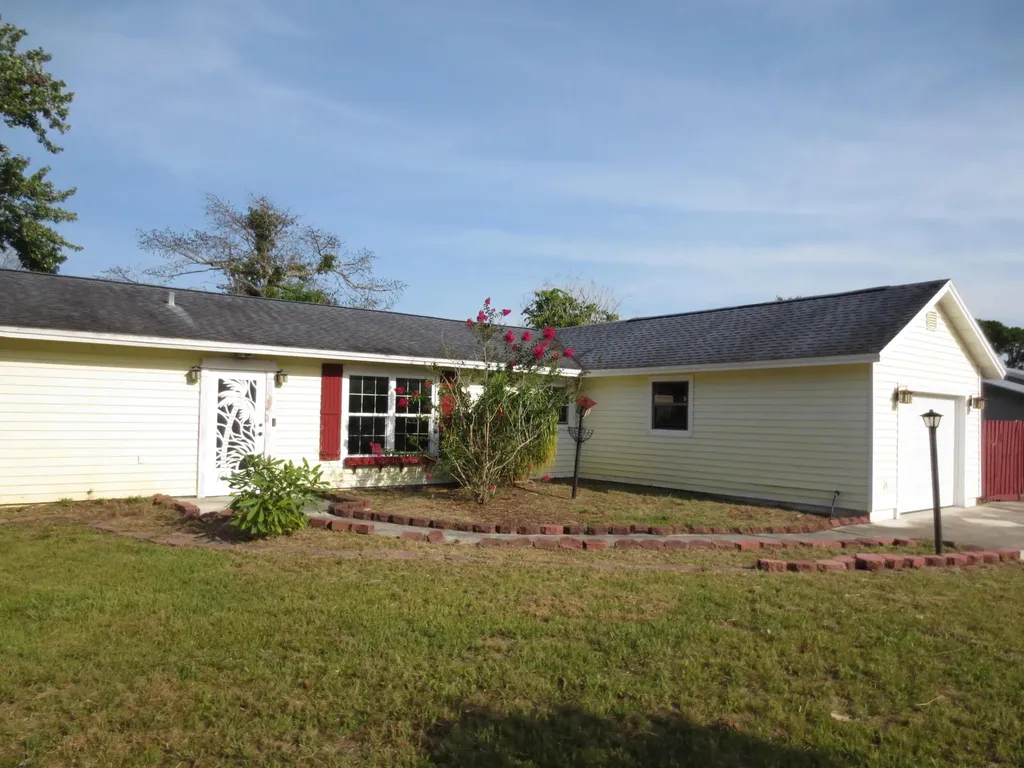 782 NW Selvitz Road Port St Lucie FL 34983