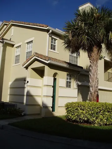 1005 Belmont Place Boynton Beach FL 33436