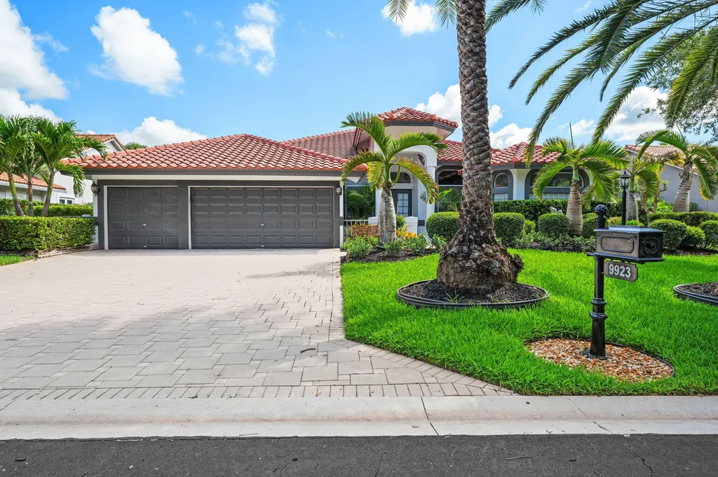 9923 NW 64th Court Parkland FL 33076