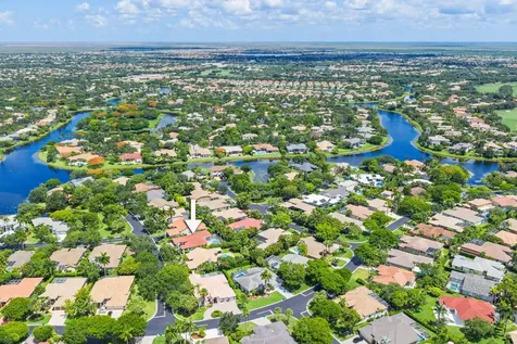 9923 NW 64th Court Parkland FL 33076