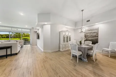 2864 Winding Oak Lane Wellington FL 33414