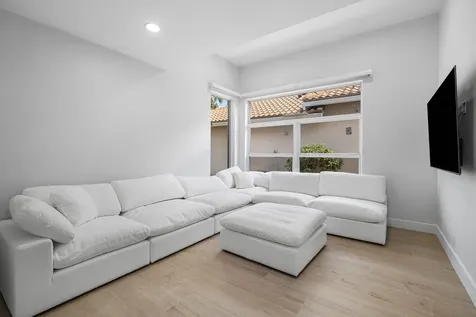 6674 NW 25th Avenue Boca Raton FL 33496