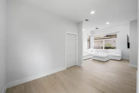 6674 NW 25th Avenue Boca Raton FL 33496