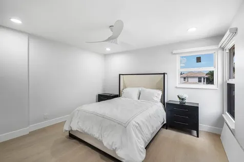 6674 NW 25th Avenue Boca Raton FL 33496