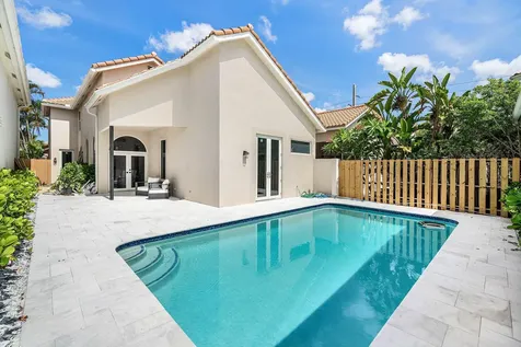 6674 NW 25th Avenue Boca Raton FL 33496