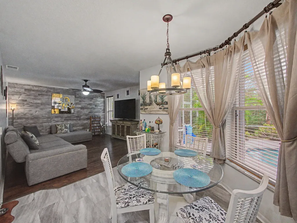 8780 SW Fishermans Wharf Drive Stuart FL 34997