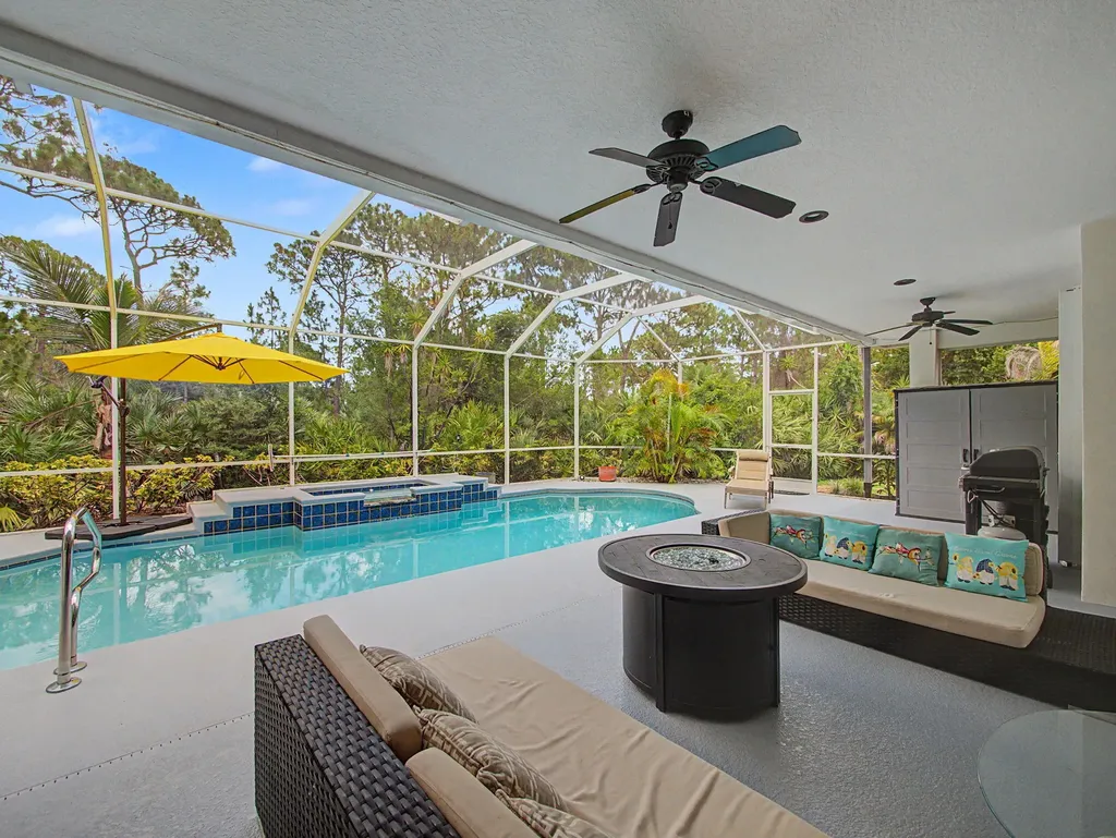 8780 SW Fishermans Wharf Drive Stuart FL 34997
