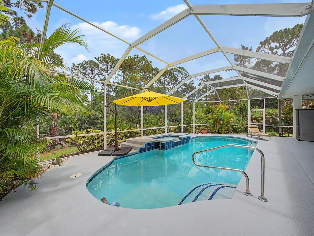 8780 SW Fishermans Wharf Drive Stuart FL 34997