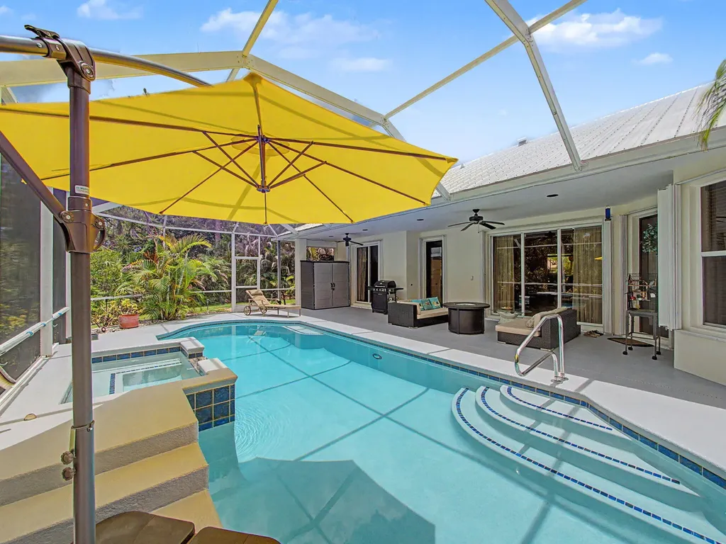 8780 SW Fishermans Wharf Drive Stuart FL 34997