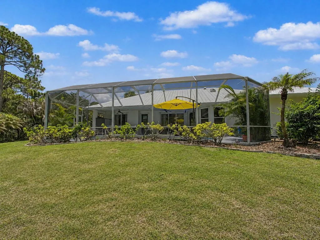 8780 SW Fishermans Wharf Drive Stuart FL 34997
