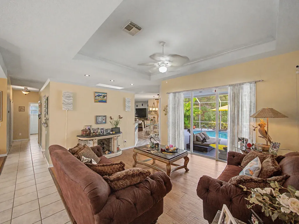 8780 SW Fishermans Wharf Drive Stuart FL 34997