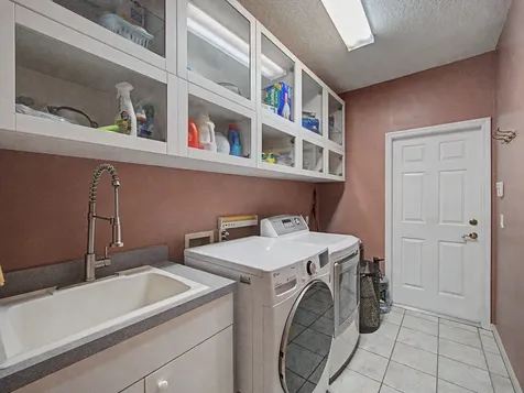 8780 SW Fishermans Wharf Drive Stuart FL 34997