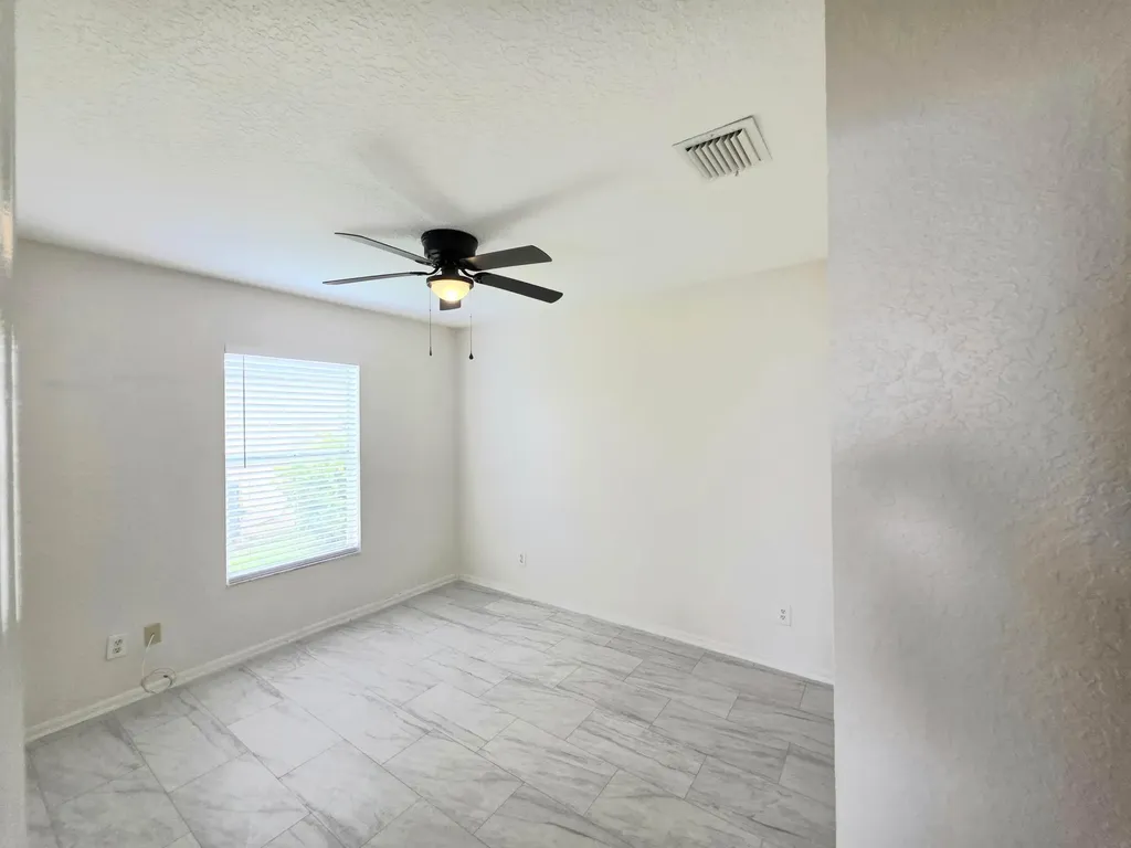 569 E Ridge Circle N Boynton Beach FL 33435