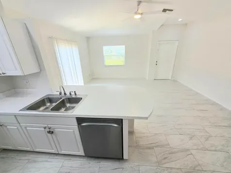 569 E Ridge Circle N Boynton Beach FL 33435