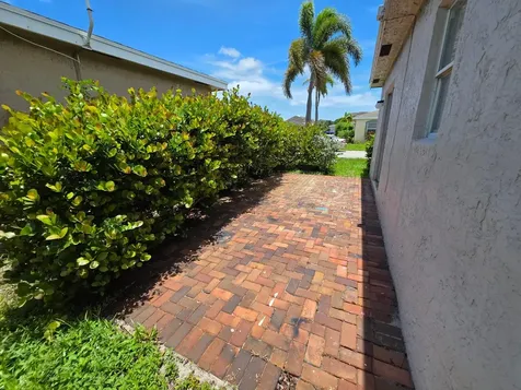 569 E Ridge Circle N Boynton Beach FL 33435