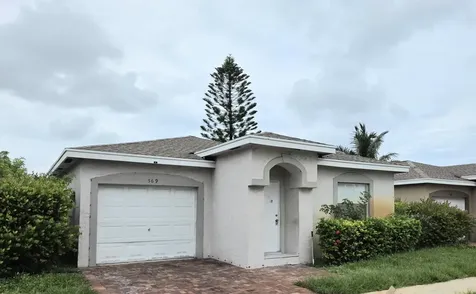 569 E Ridge Circle N Boynton Beach FL 33435