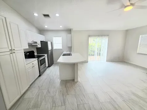 569 E Ridge Circle N Boynton Beach FL 33435
