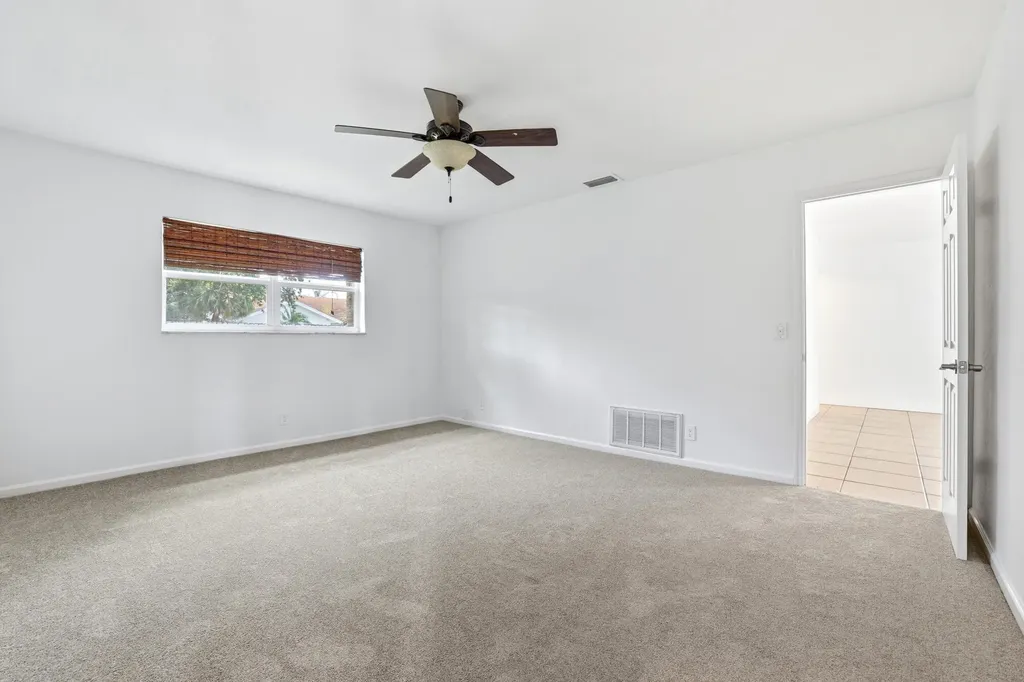 701 SW 27th Place Boynton Beach FL 33435