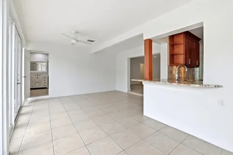 701 SW 27th Place Boynton Beach FL 33435