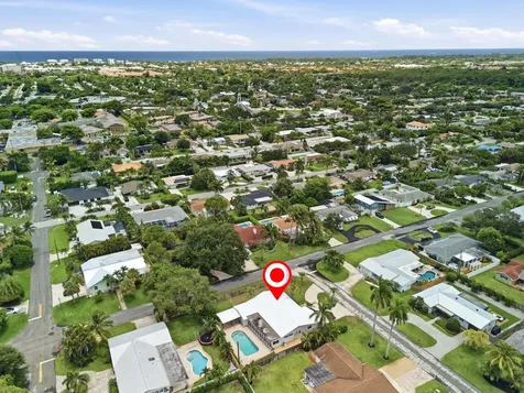 701 SW 27th Place Boynton Beach FL 33435