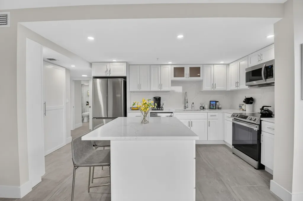 7835 Lakeside Boulevard Boca Raton FL 33434