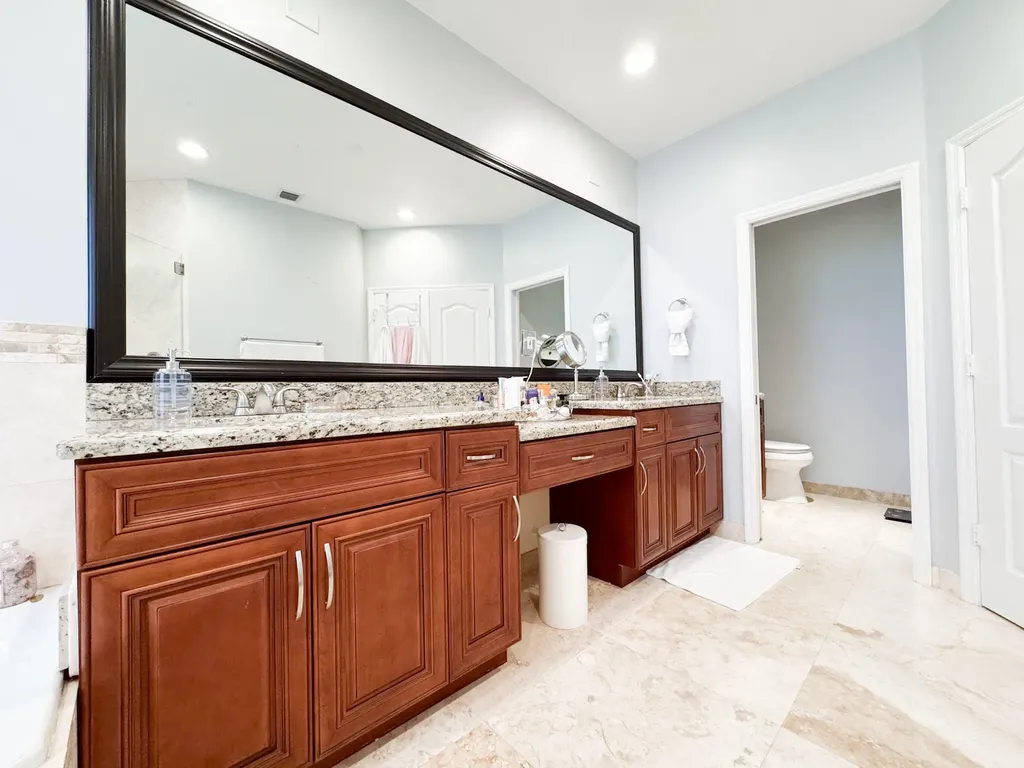 9091 Long Lake Palm Drive S Boca Raton FL 33496