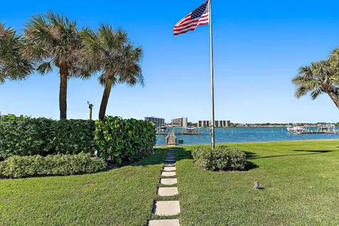 19750 S Beach Road Jupiter FL 33469