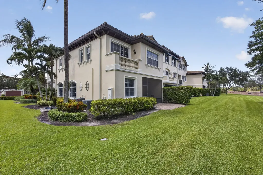 222 Tresana Boulevard Jupiter FL 33478