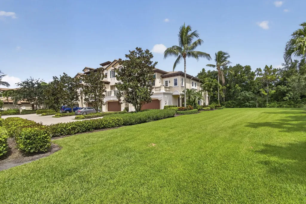 222 Tresana Boulevard Jupiter FL 33478