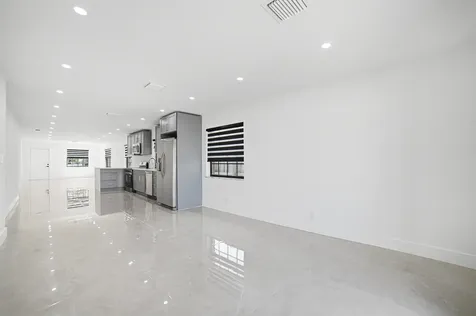 110 NW 6th Avenue Dania Beach FL 33004