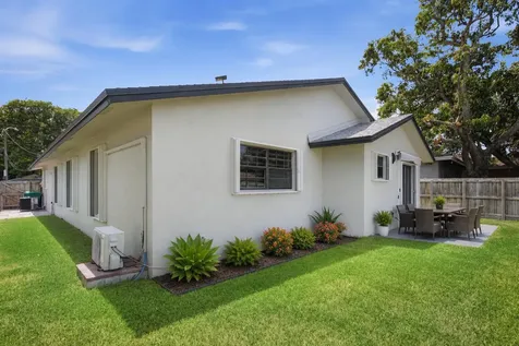 110 NW 6th Avenue Dania Beach FL 33004